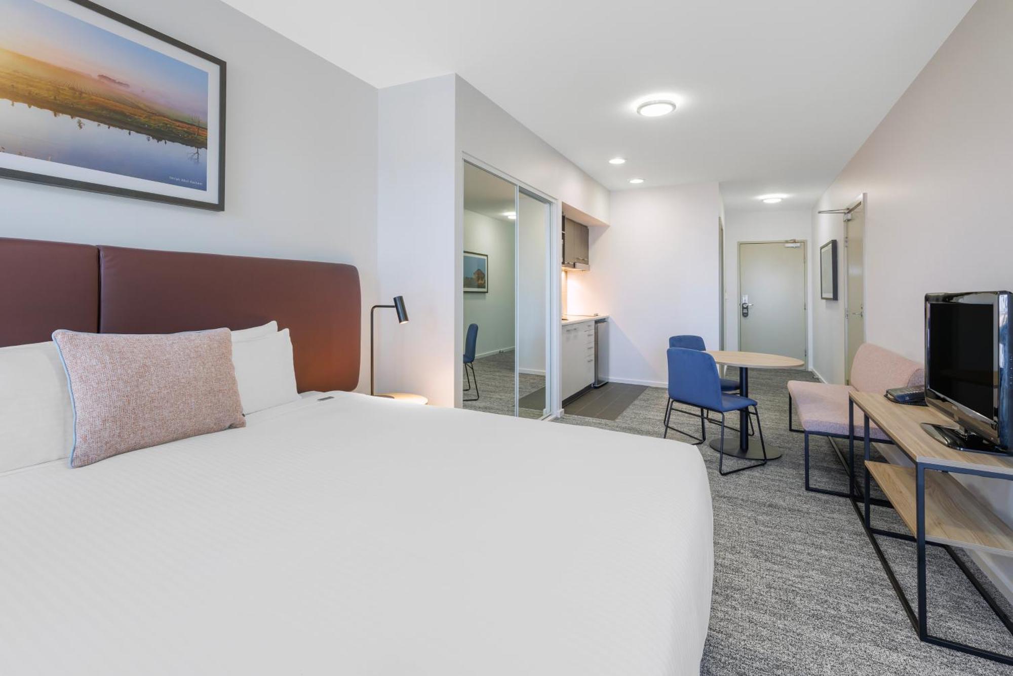 Quest Werribee Aparthotel Exterior photo