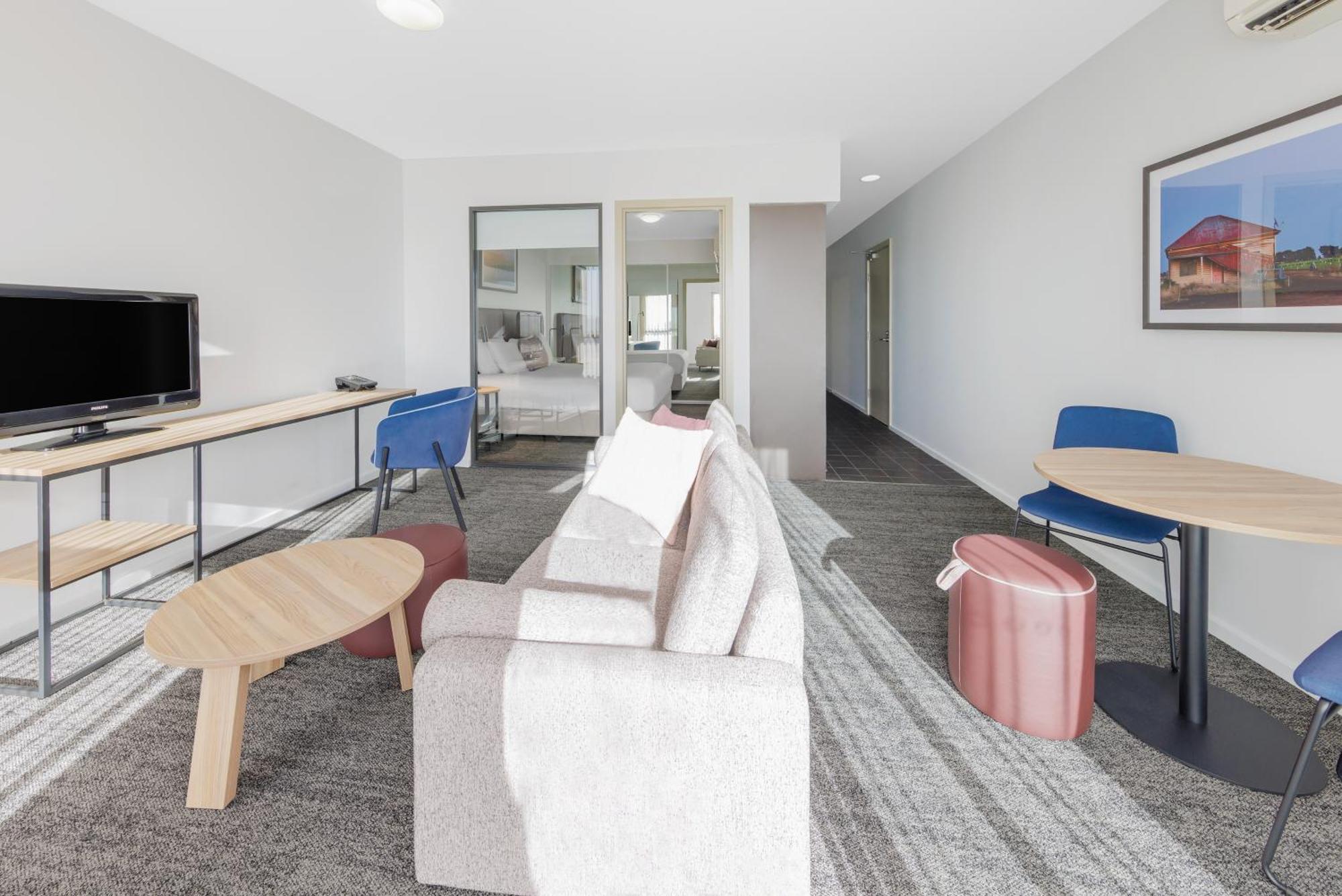 Quest Werribee Aparthotel Exterior photo